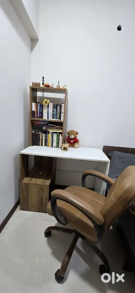 Urgent sell Work table and chair