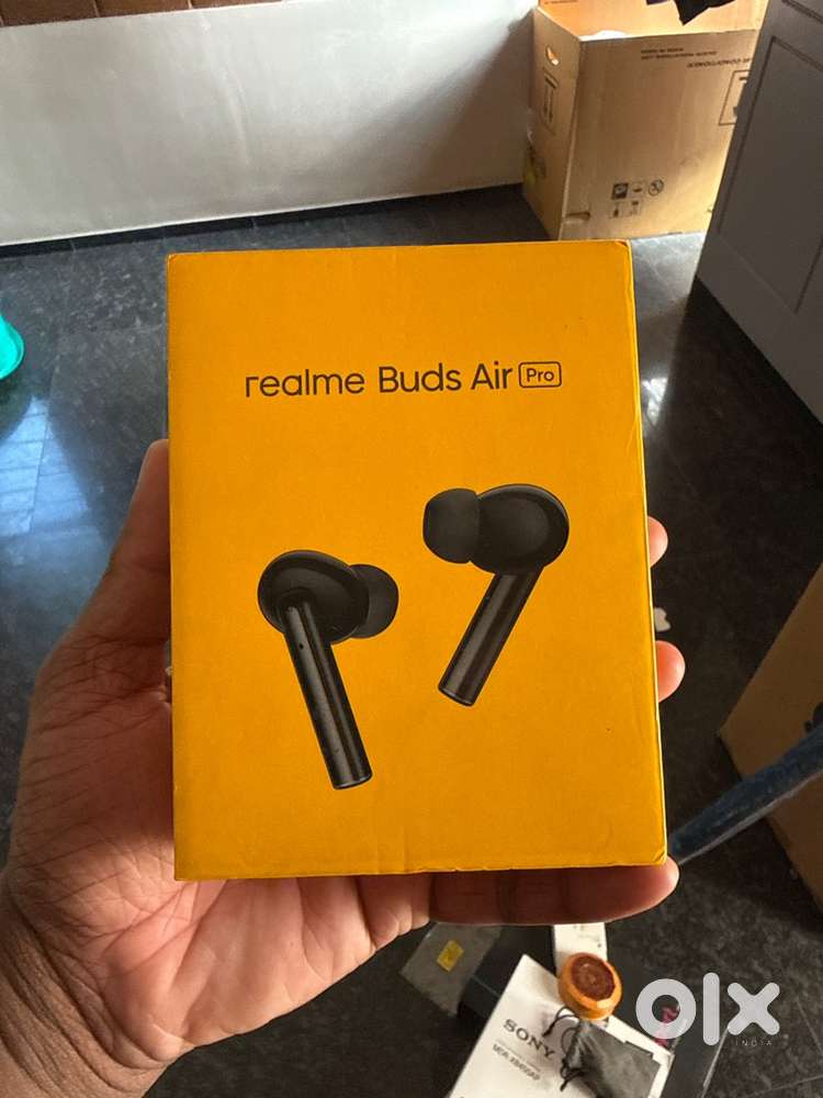 Realme buds air pro - free