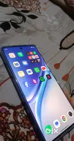 IQ Neo 10r 5g