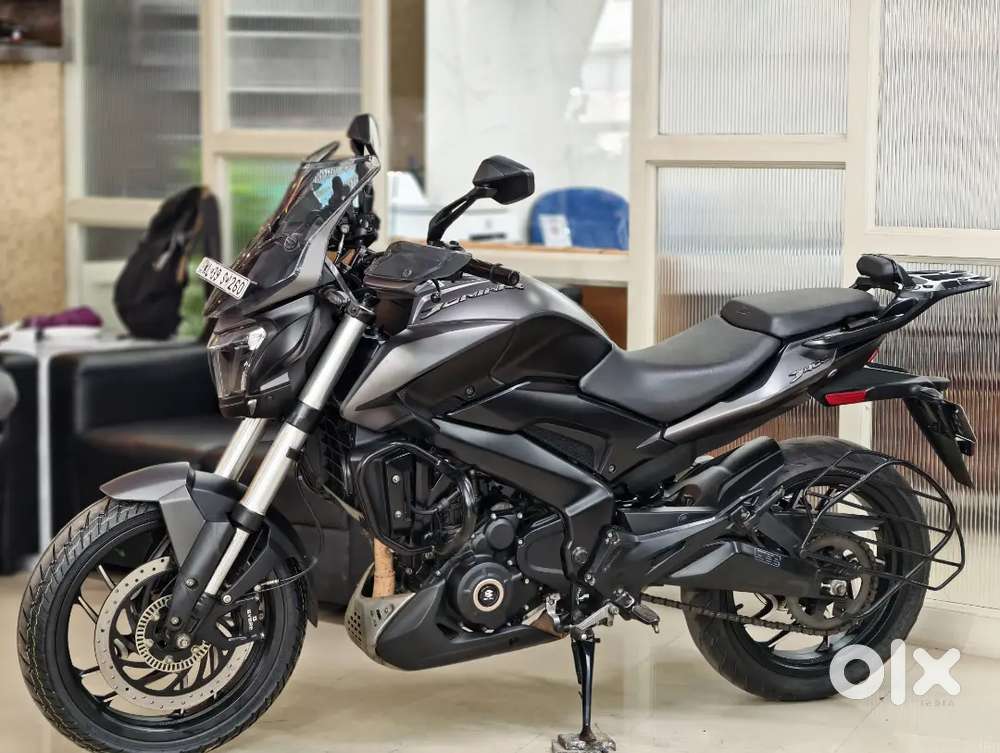 BAJAJ DOMINAR UG 400