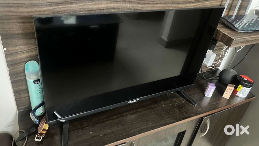 32” LED Smart Android TV in new condition