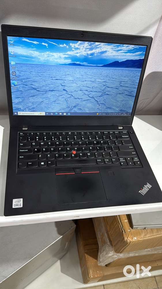 Lenovo thinkpad i5 10th gen 8gb 256gb 14” display size Rs 24k