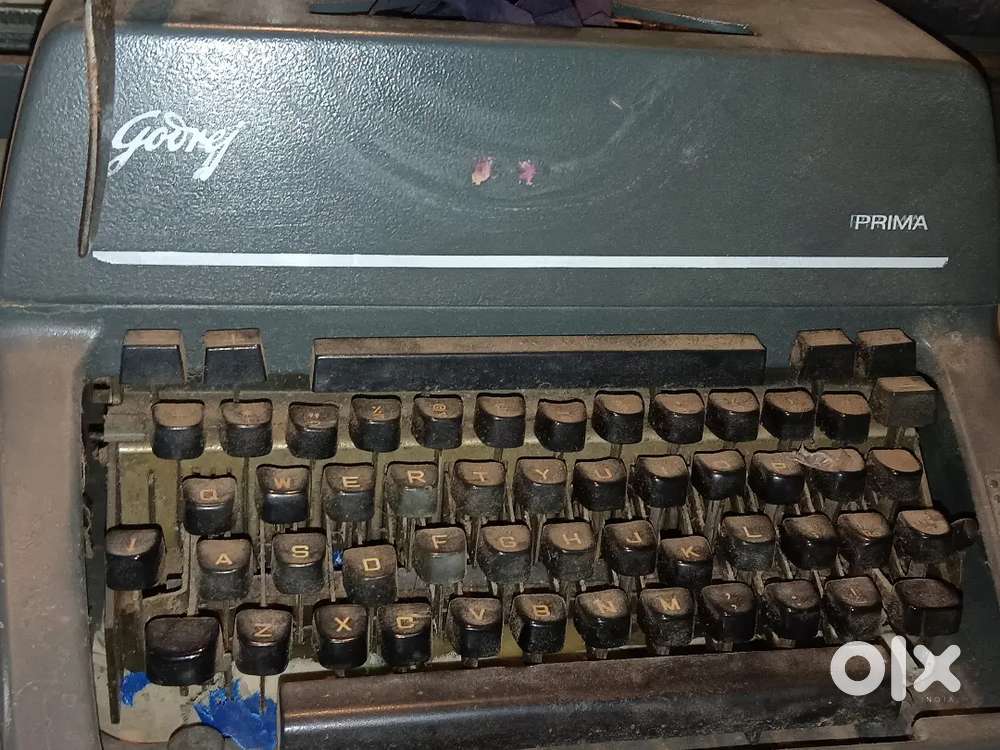 English Typewriter Machine