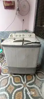 KELVINATOR WASHING MASH8NG