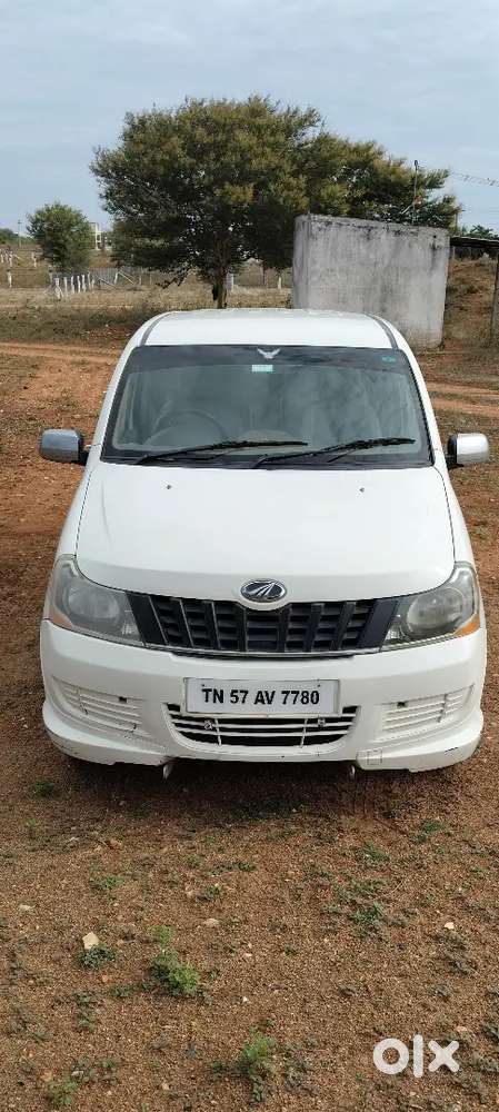 Mahindra Xylo 2014