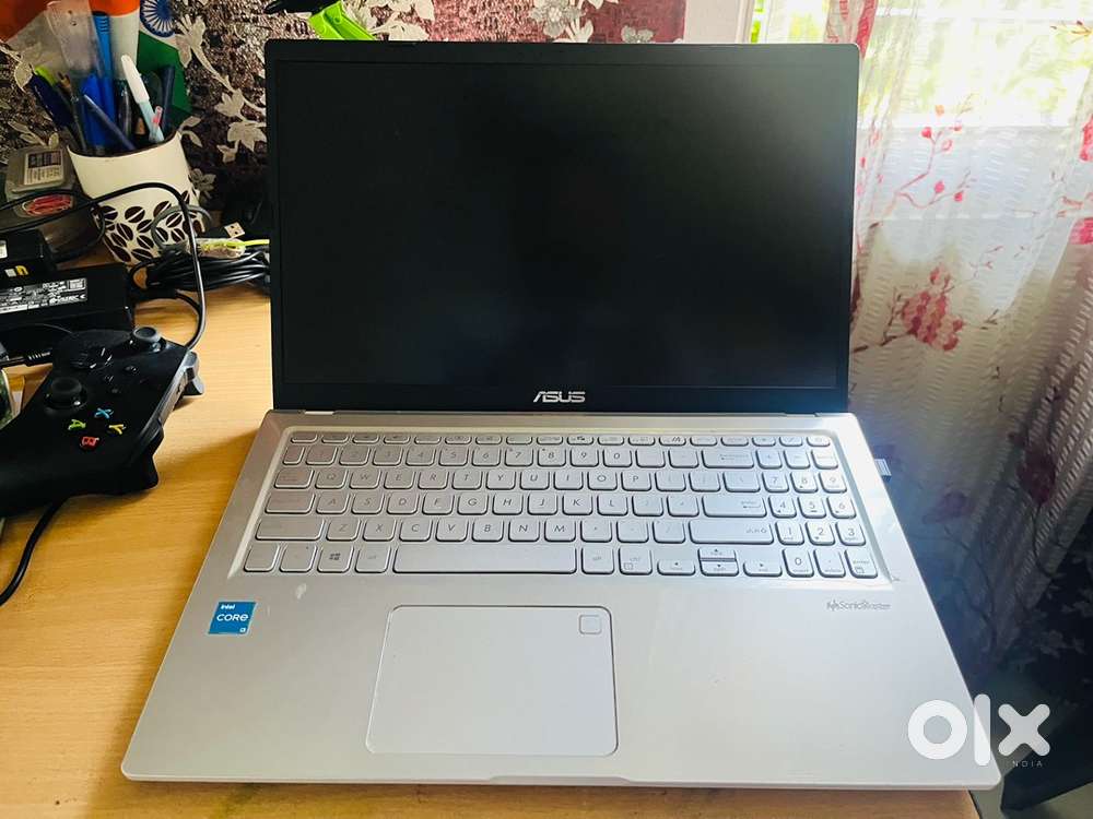 Asus Laptop with Intel Core i3