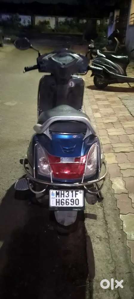 Singal owner singal women drive