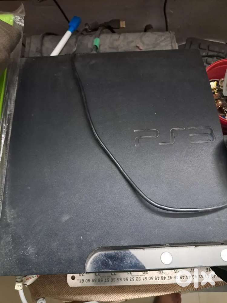 Ps3 slim with 10 games