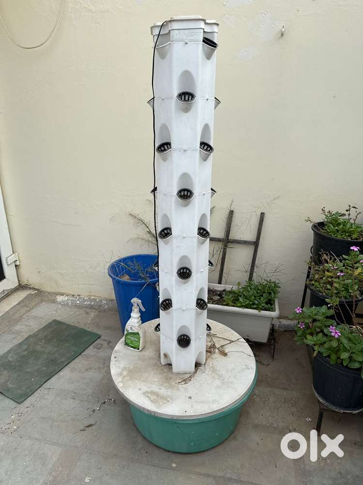 Hydroponic Planter