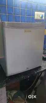 Mini fridge good condition
