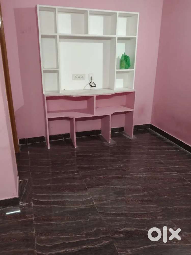 1bhk available for rent with free wifi