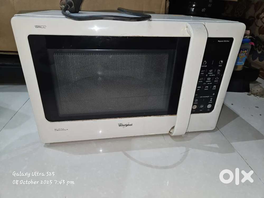 Whirlpool microwave oven