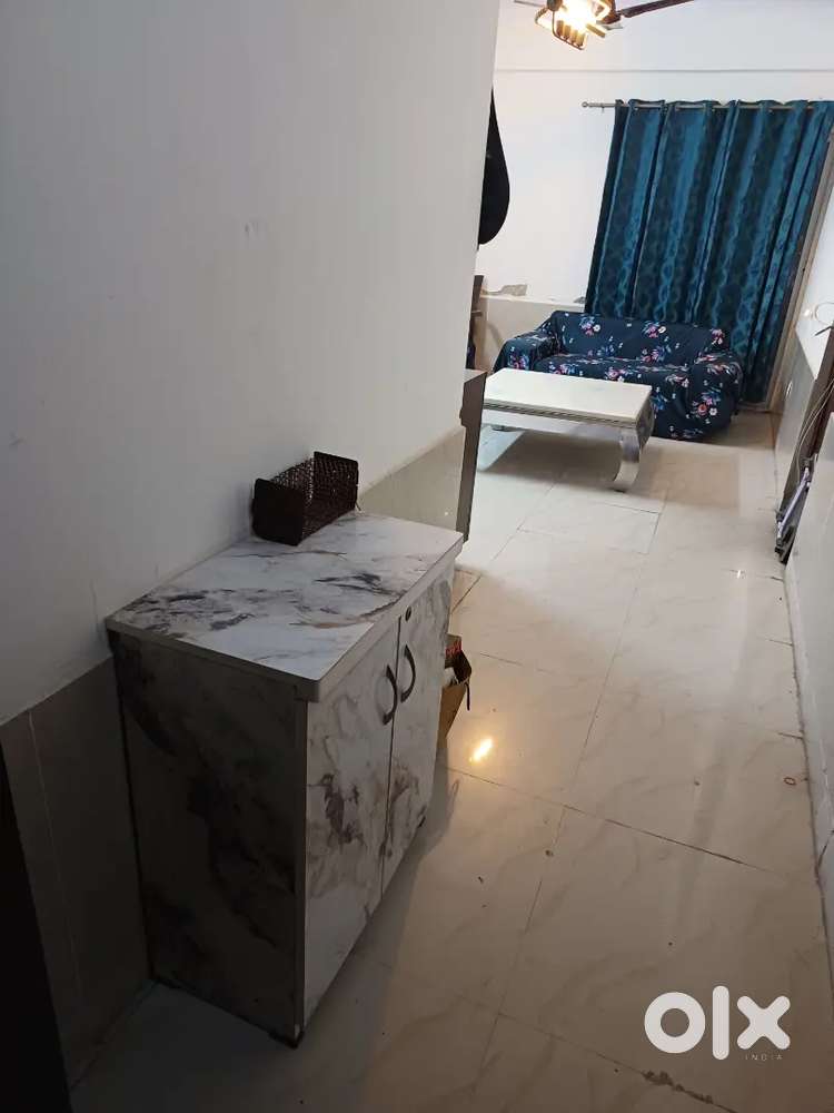 1bhk apartment for rent in Futec Gateway, sec-75 Noida