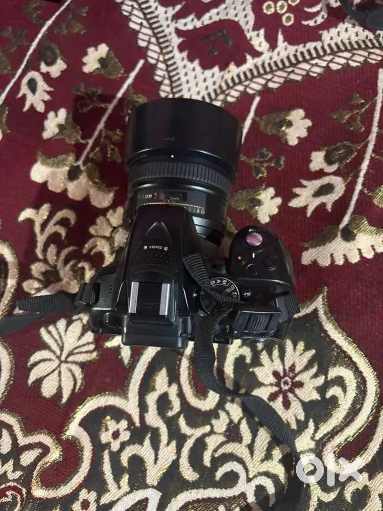 Camera Nikon 5300d with prime lens 18-50mm full good condition