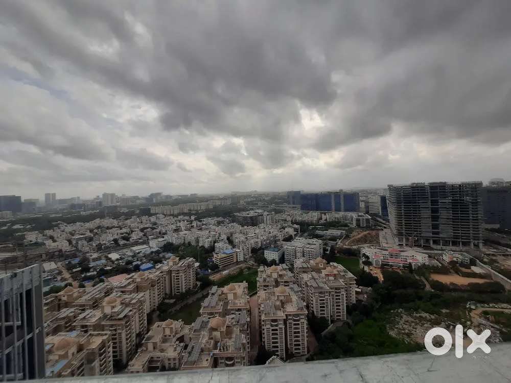 Need 2 - male Flat mates