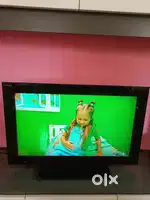 Sony Bravia LCD 32 inch Monolithic design