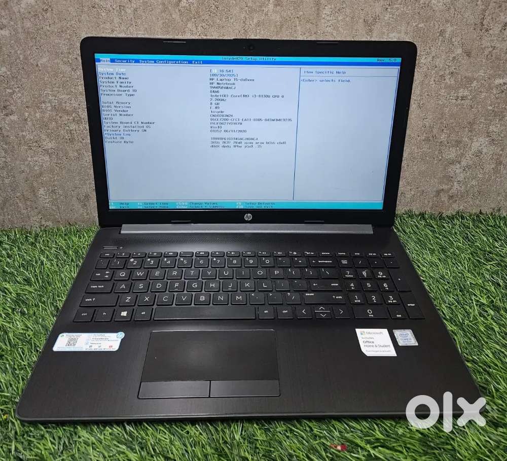 Hp pavilion i3-8th gen processor Laptop fresh condition