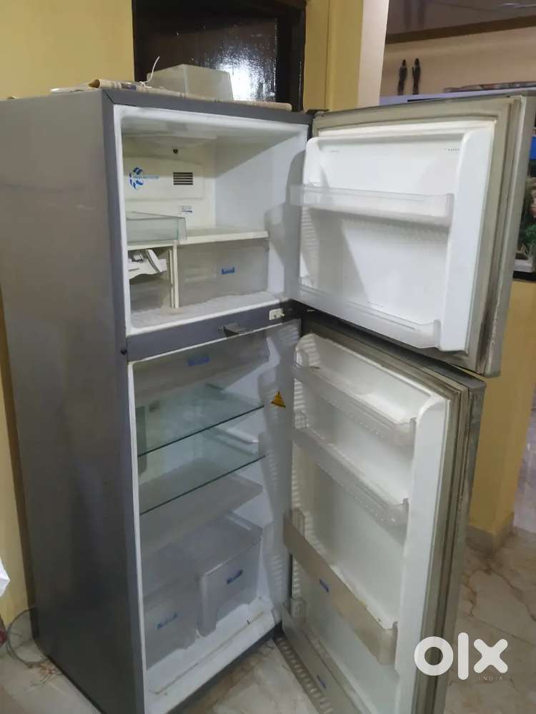 Double door fridge