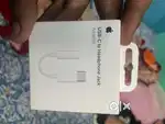 Apple original type c to 3.5mm brand new