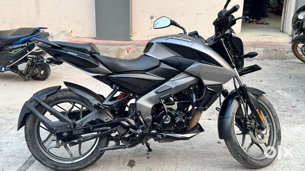 Its best for mileage it gives 55+ kms