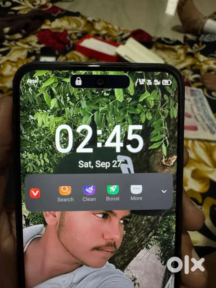 Itel A95 5 G 4 month old phone  4 ram 128 memory