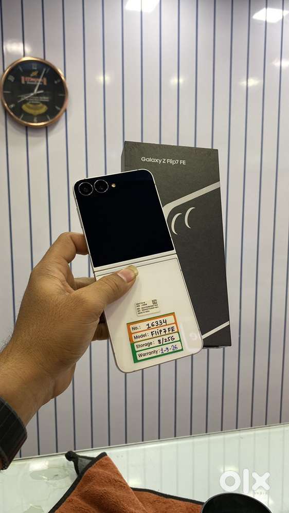 Samsung flip 7fe 12.256