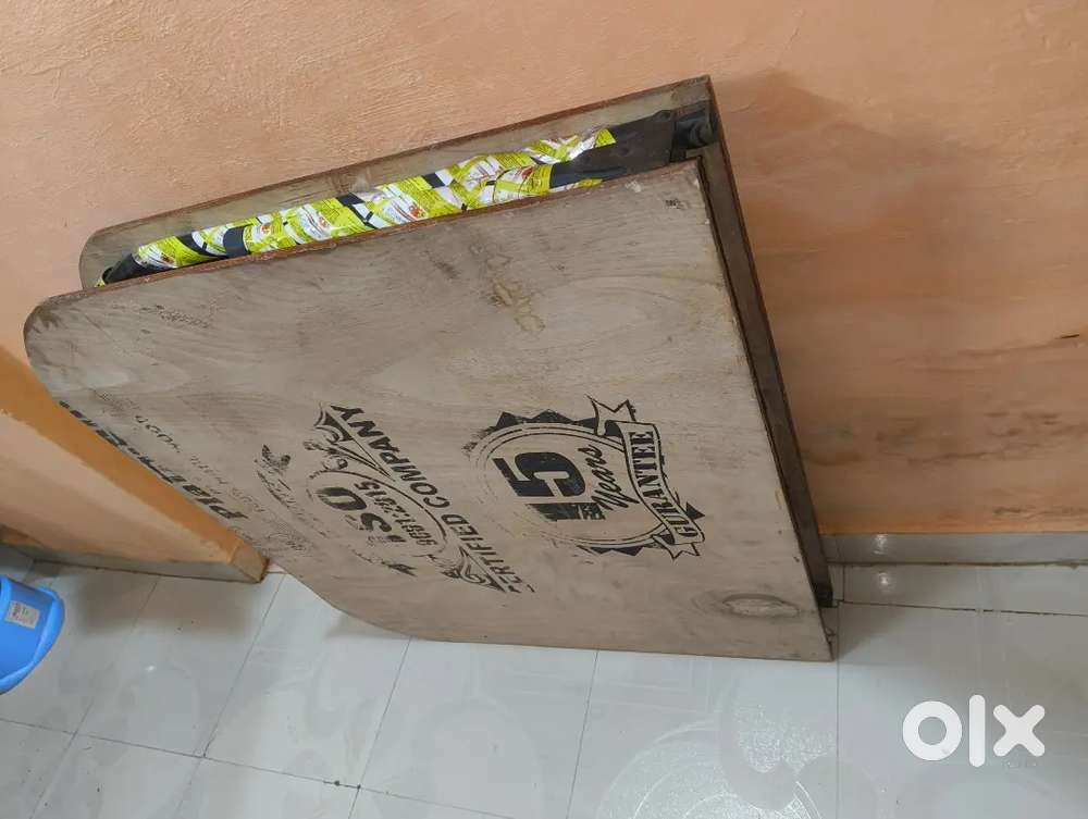Folding Single Bed 4X6 ft.