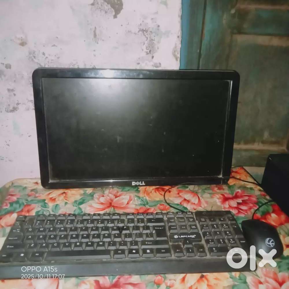 Sell comeputer new brand .new brand ndition and ssd128 and windows  10