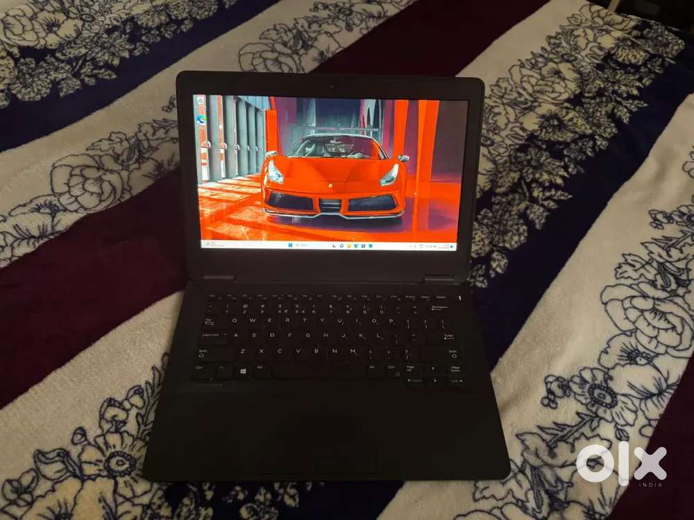 Dell Latitude Core i5 processor 2.6ghz 16gbram 256gbSSD 4gb Intel HD