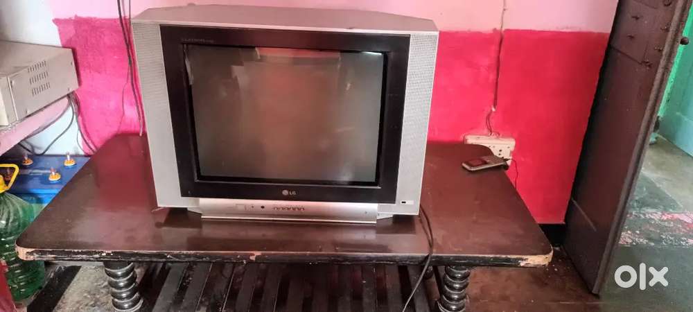 LG colour TV