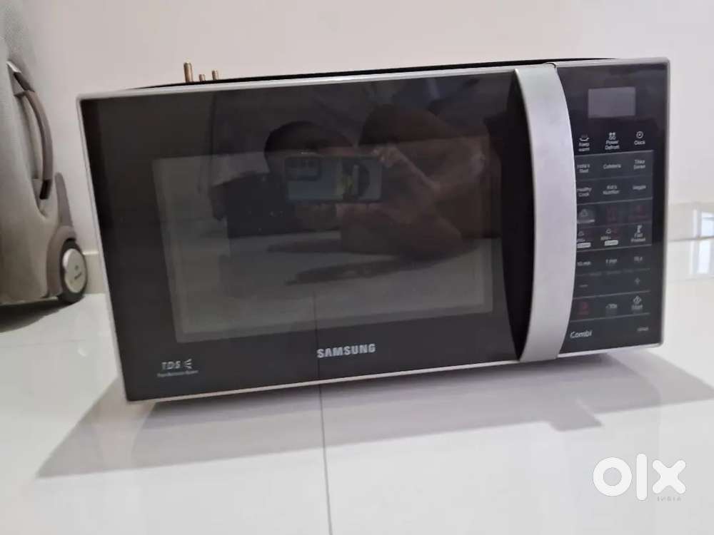 Microwave oven