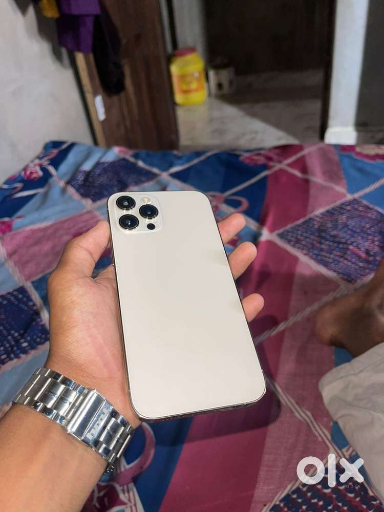 I phone 12 pro max 256 gb