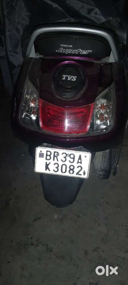 नया के तरह घर में रखा हुआ है क्यों कि आदमी नहीं है use करने वाला