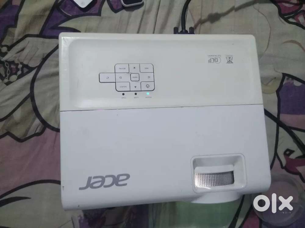 PROJECTOR ACER  S1210   SHORT THROW PROJECTOR