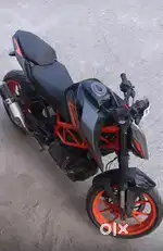 Ktm duke 250 Brand new condition full showroom record