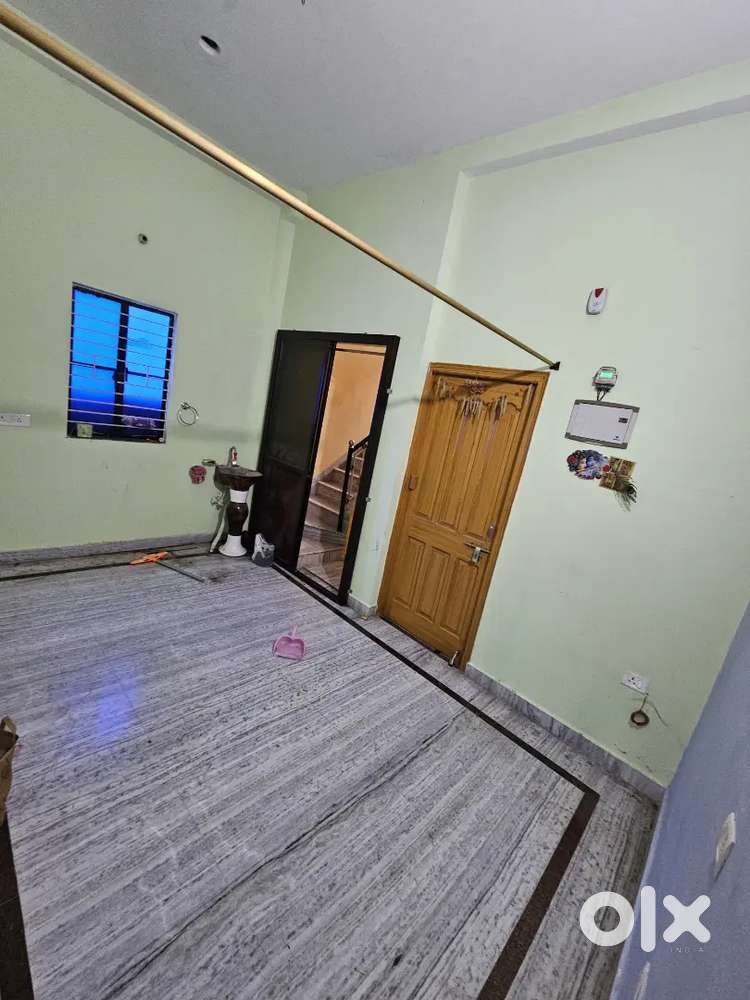 2BHK HOUSE FOR RENT ONLY FOR FAMILY