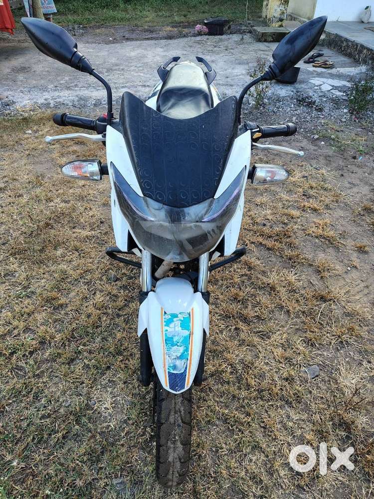 TVS Apache RTR 160 Dec 2016 model