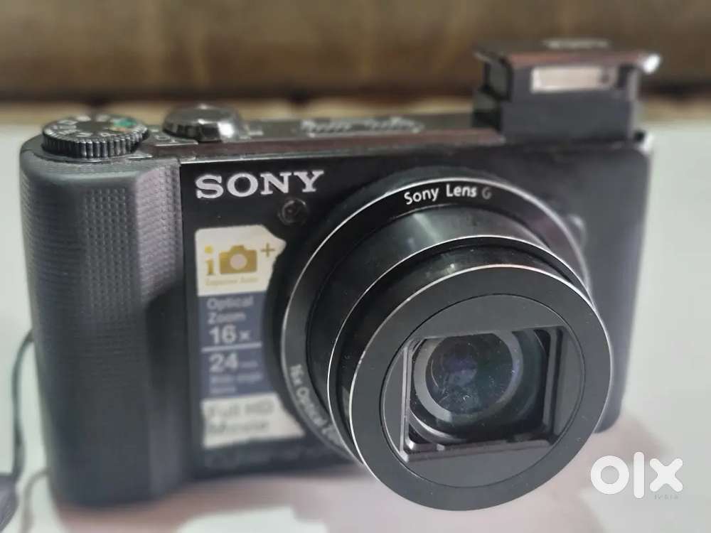 Sony hx9v with 16x zoom