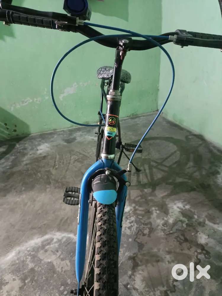 Bahut hi acchi hai ekdum new hai