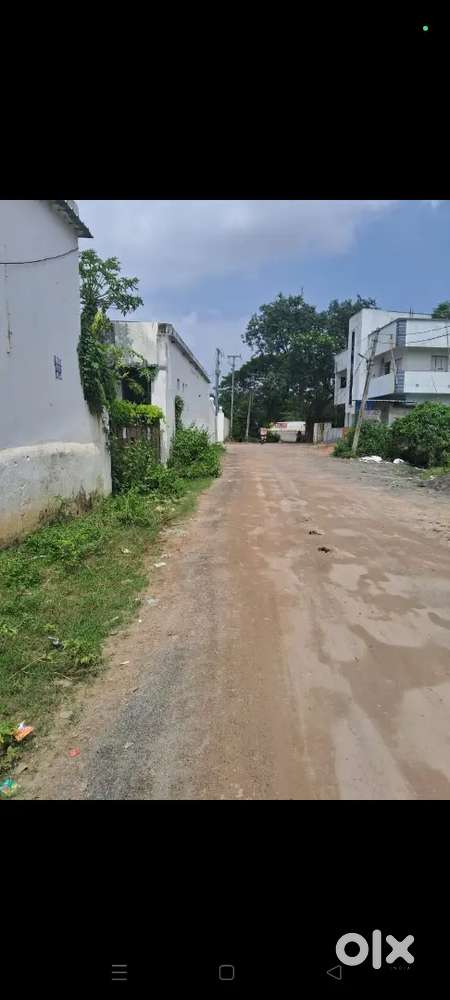 Near l&t institute, very popular place