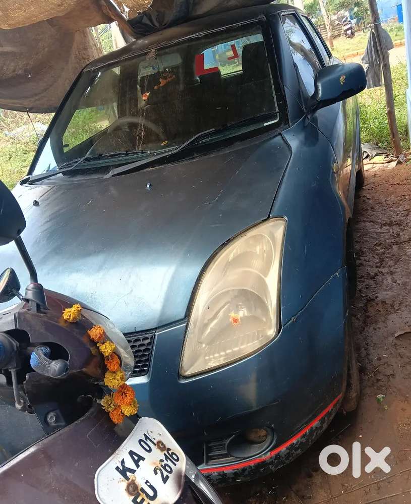 Maruti Suzuki Swift 2005 Petrol 98000 Km Driven