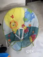 Babyhug bouncer and Baby Cort Paalna