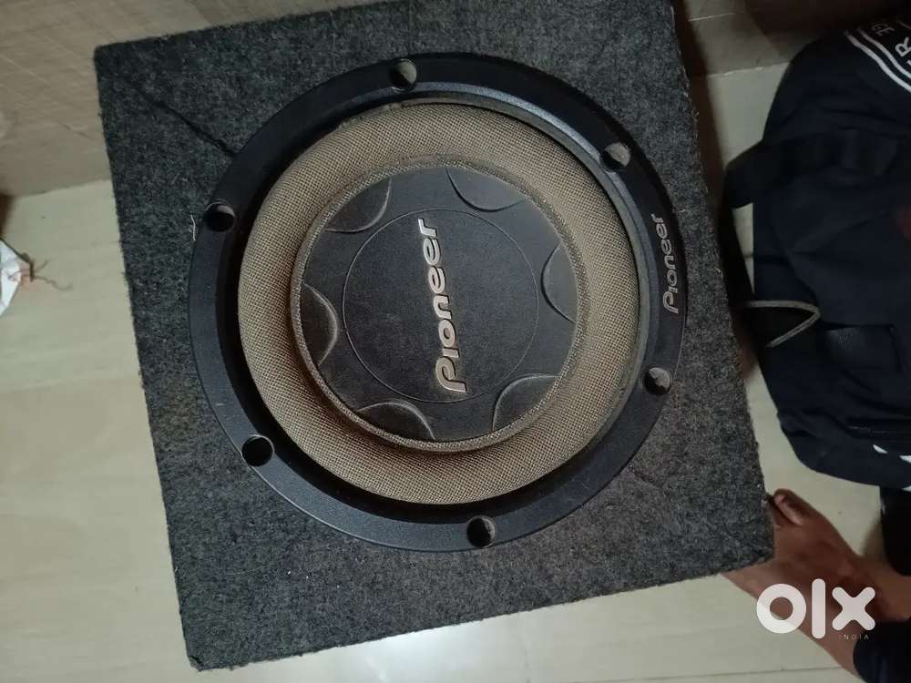 Pioneer 12-Inch Car Subwoofer – Excellent Working Condition!