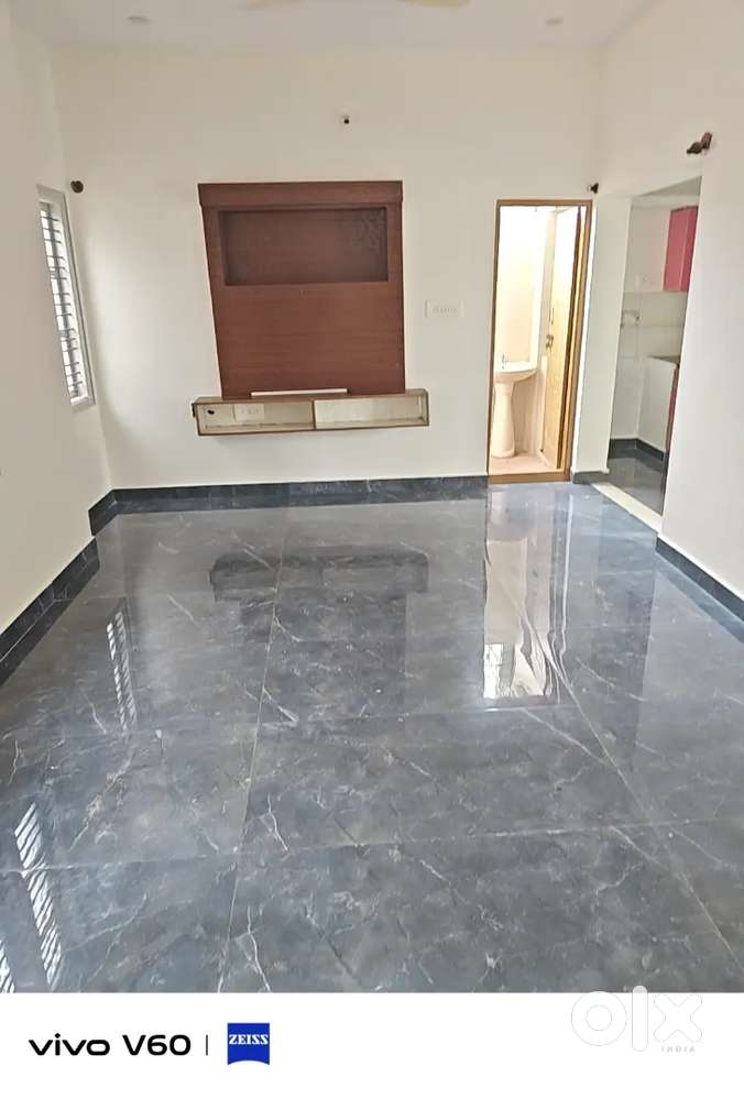 1 BHK 3 BHK individual house g floor and 1 St floor lease in Sathgali