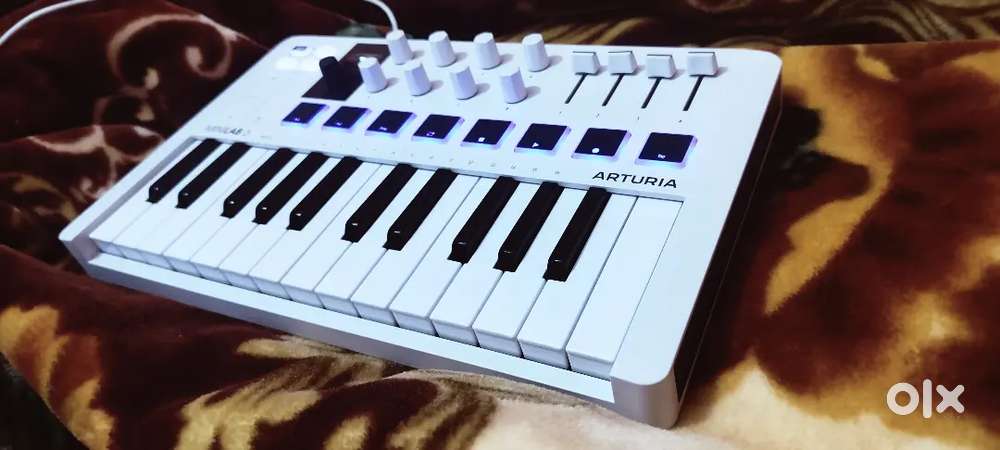 Arturia Minilab 3 (New - Never Used)