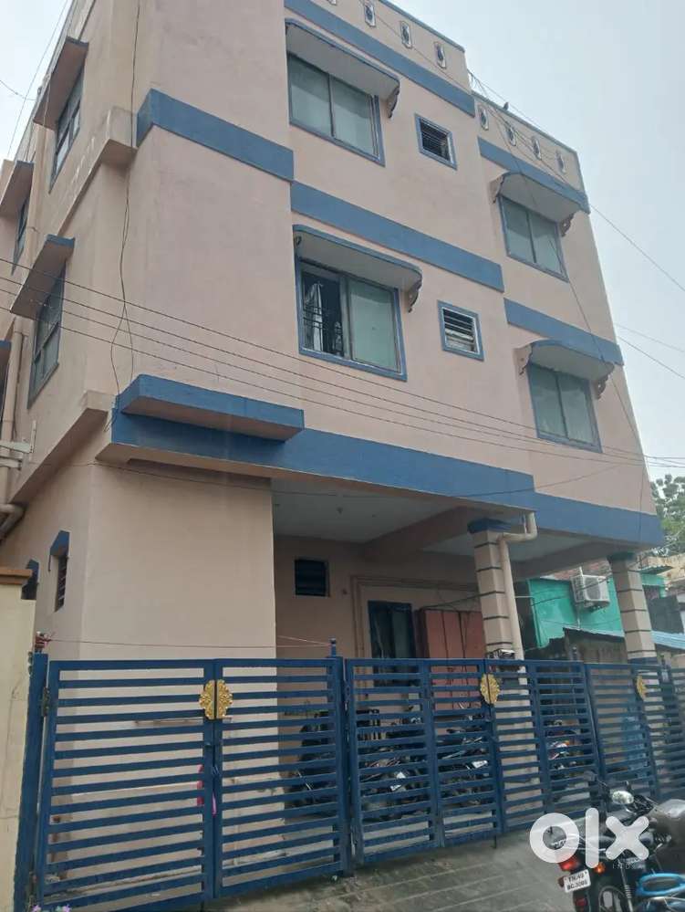 AR reality 892 .501 and .9908 Kodambakkam income property for sale