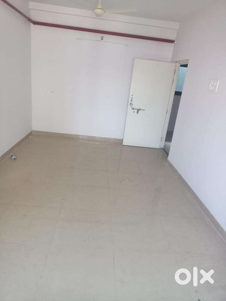 1BHK FOR RENT 5MINS RAILWAY STATION WALKING