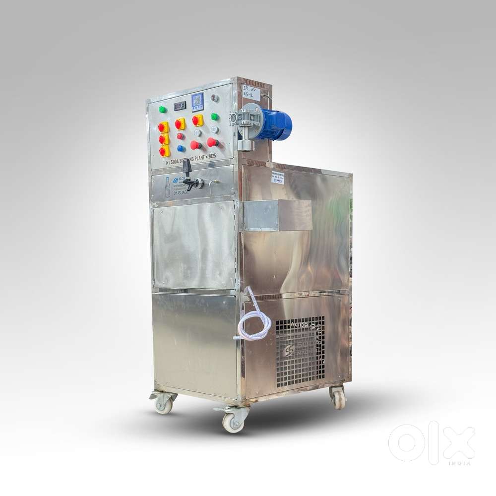 Soda bottle filling machine