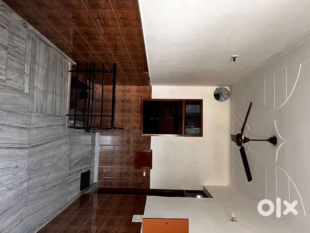 Army or govt service prefer small family