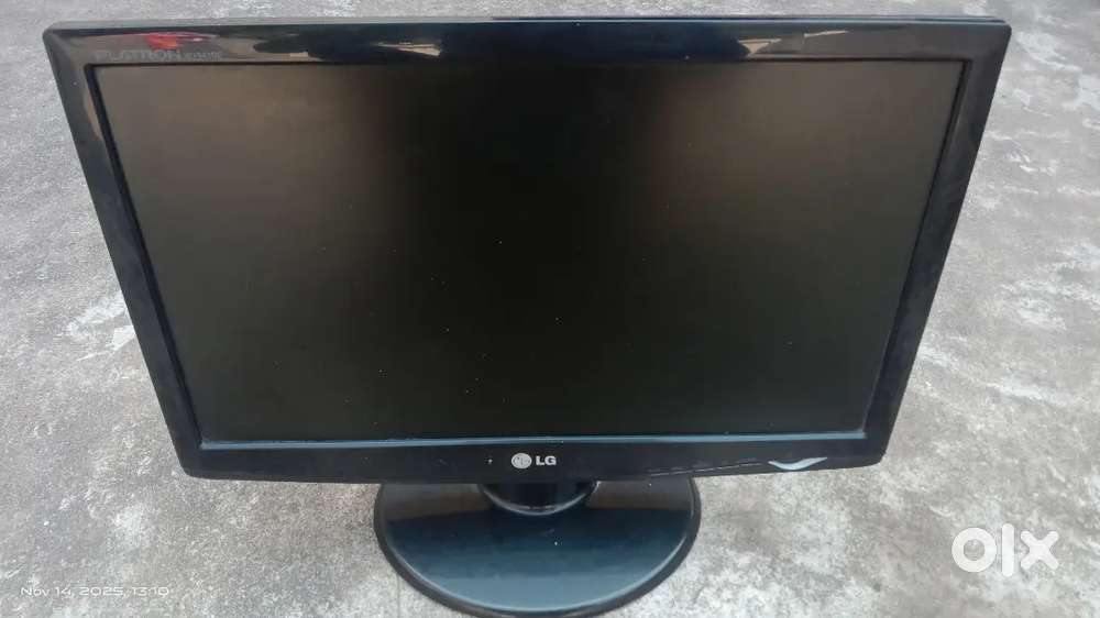 LG 19-inch, LED, HD 1366X768, 60Hz